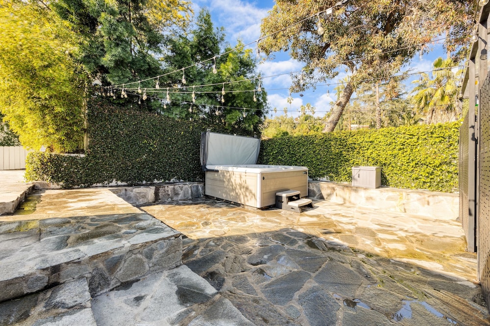 Valentino by Avantstay Luxury Hollywood Mansion