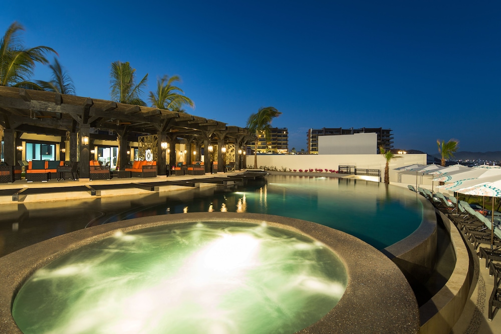 Quivira Los Cabos Condos & Homes - Vacation Rentals