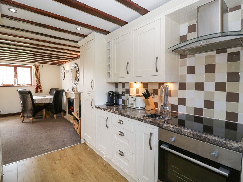 Burford Cottage