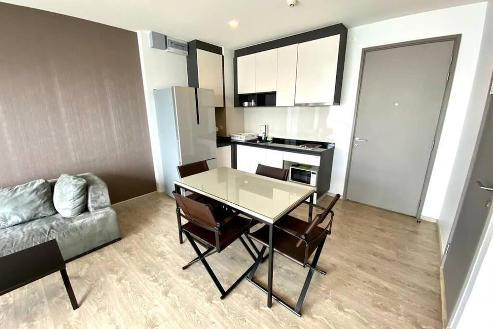Exclusive Sea View 2 Bed Room High Floor 2 Balcony