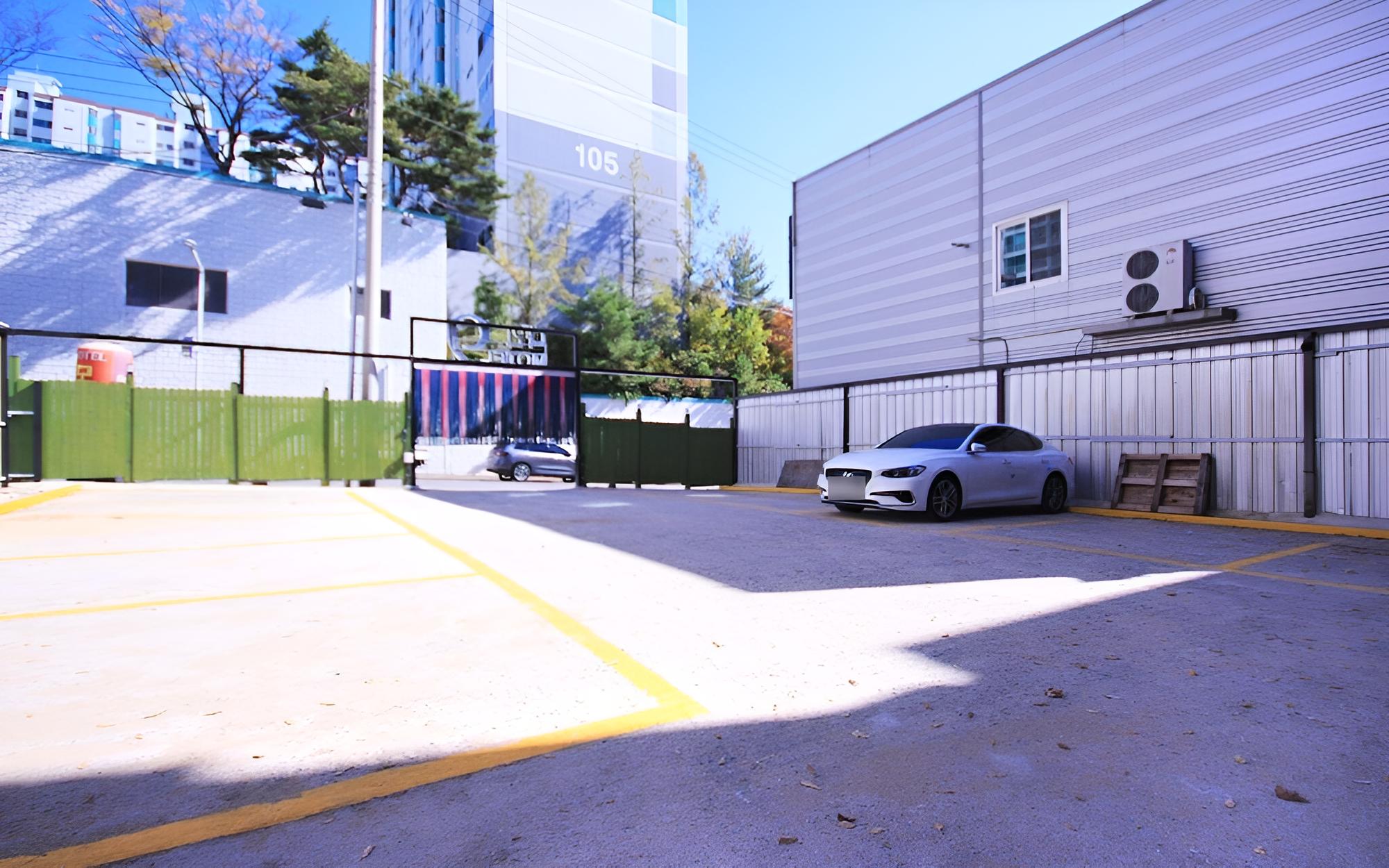 Photo 13