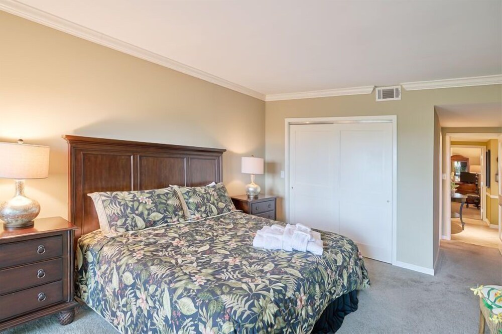 Beaufort Vacations - Sunswept at Hilton Head Island 2 Bedroom Holiday Home - Property Image 4