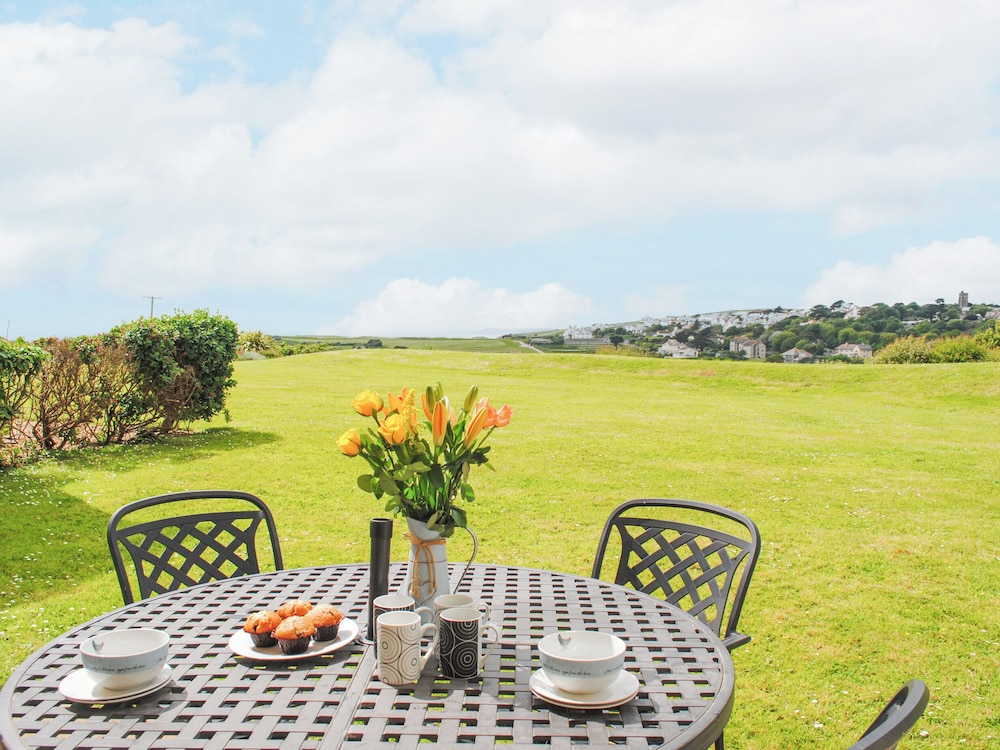 5 Thurlestone Beach