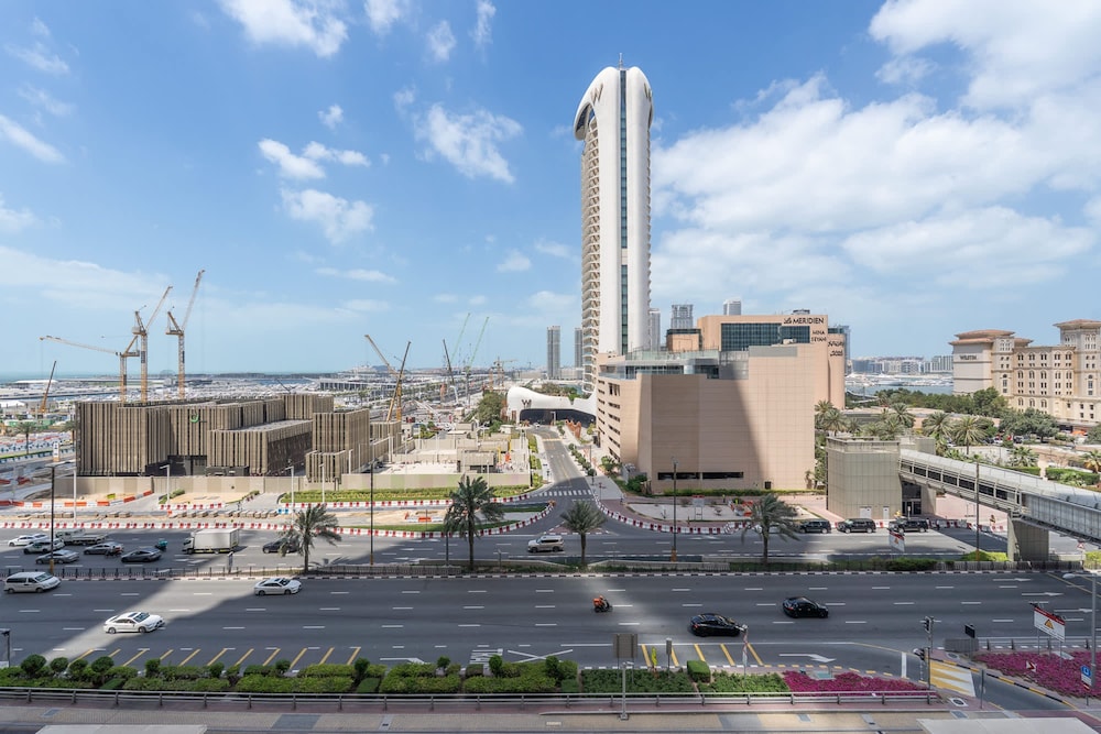 1 Bedroom in Marina With Stunning Ain Dubai View