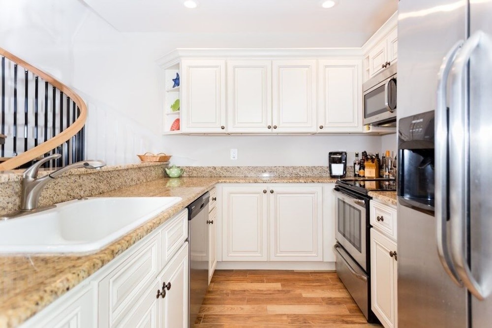Coquina Beach 1f 3 Bedroom Condo