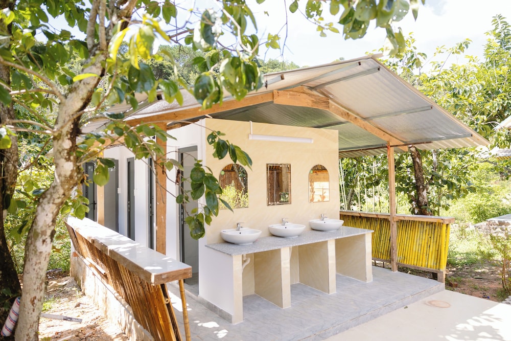 Scent Chalet - Scent Village