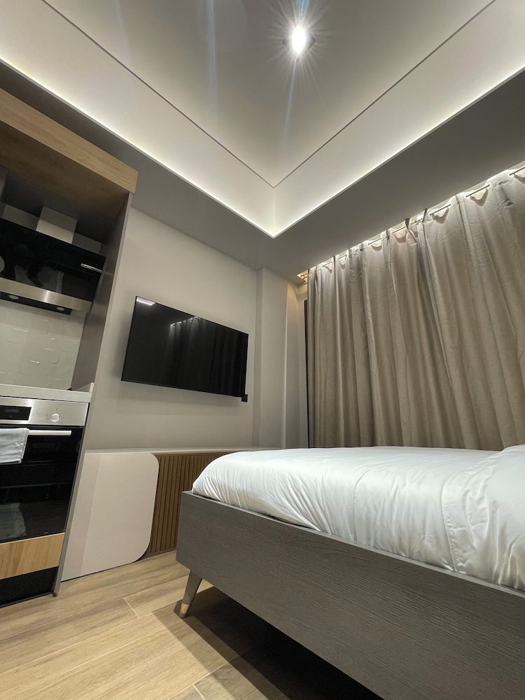The City Landing Apartments At Diamond