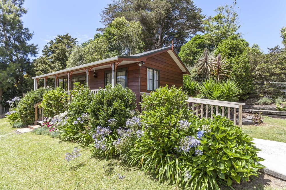 Karangahake Gold 'n Views Cottage