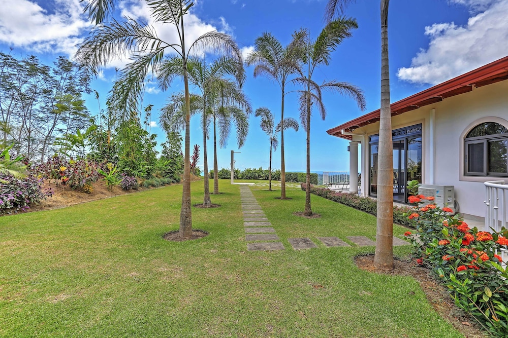 Stunning Casa de la Roca House w/ Infinity Pool!
