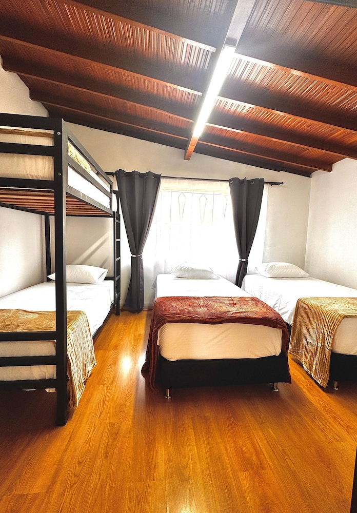 Hostal Galería de la Montaña
