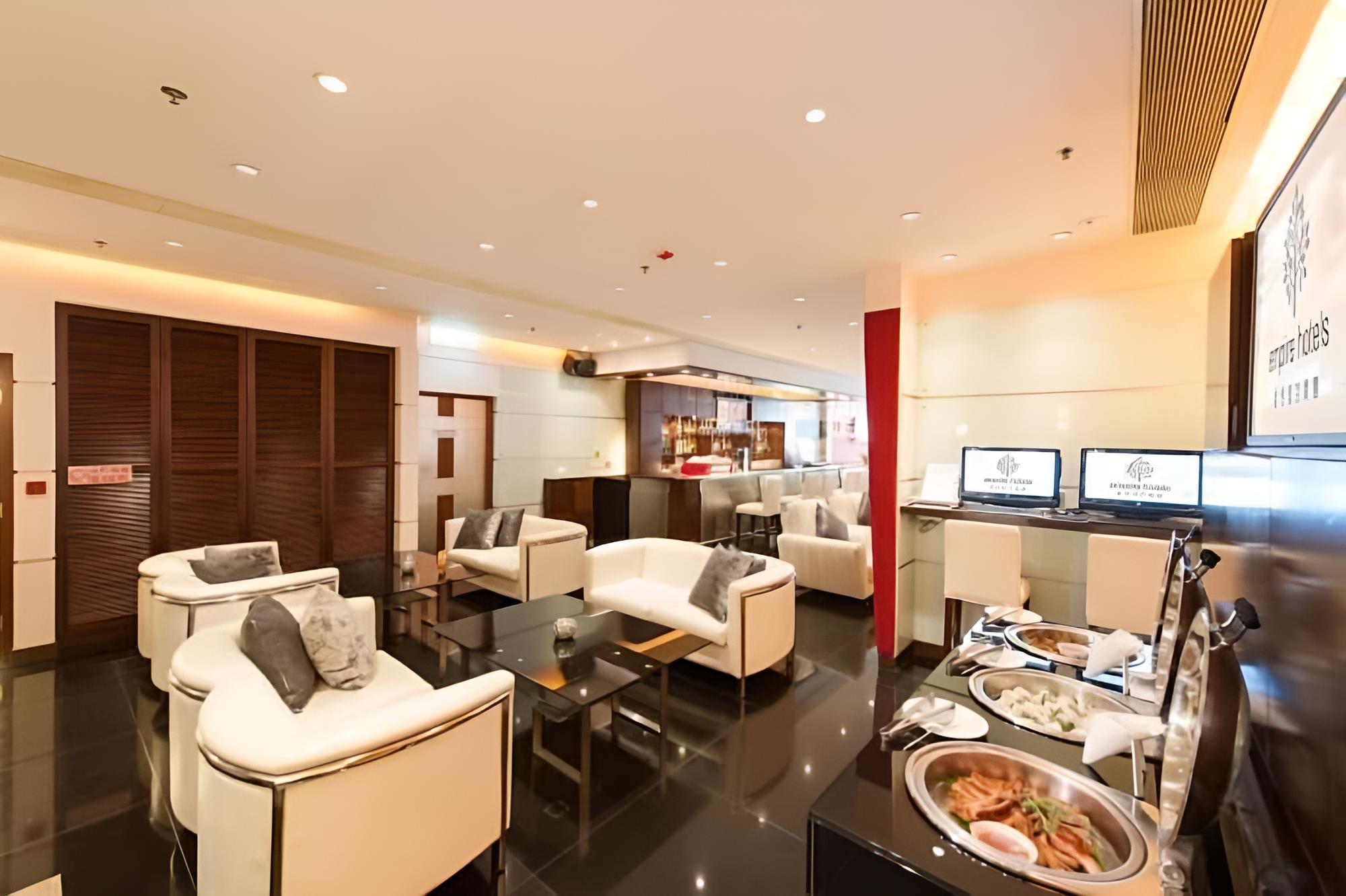 The Empire Hotel Kowloon view 4
