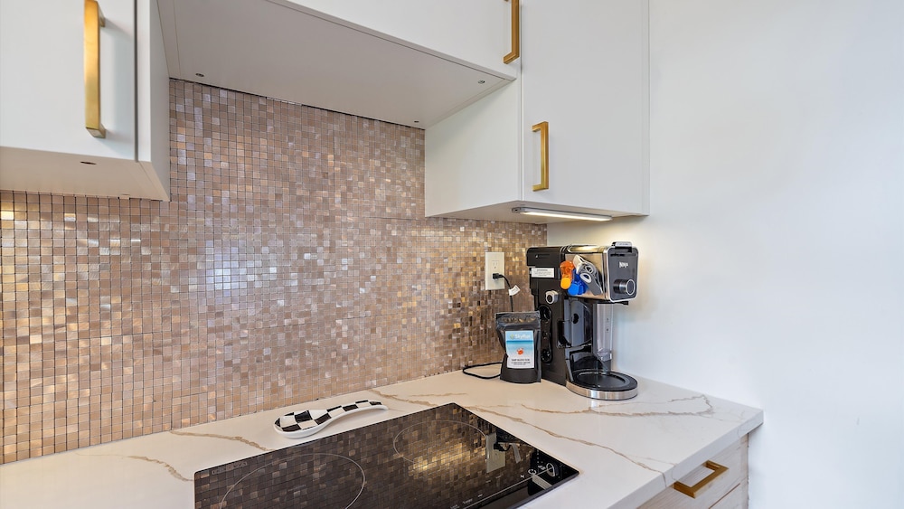 Hidden Oasis A 1 Bedroom Bungalow