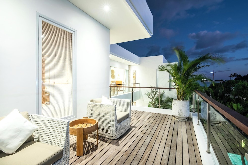 Brand New 4br Villa 400 to Finns Canggu