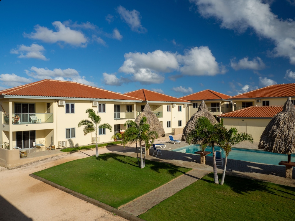 Hotel Sirena Resort Curaçao - Image 1