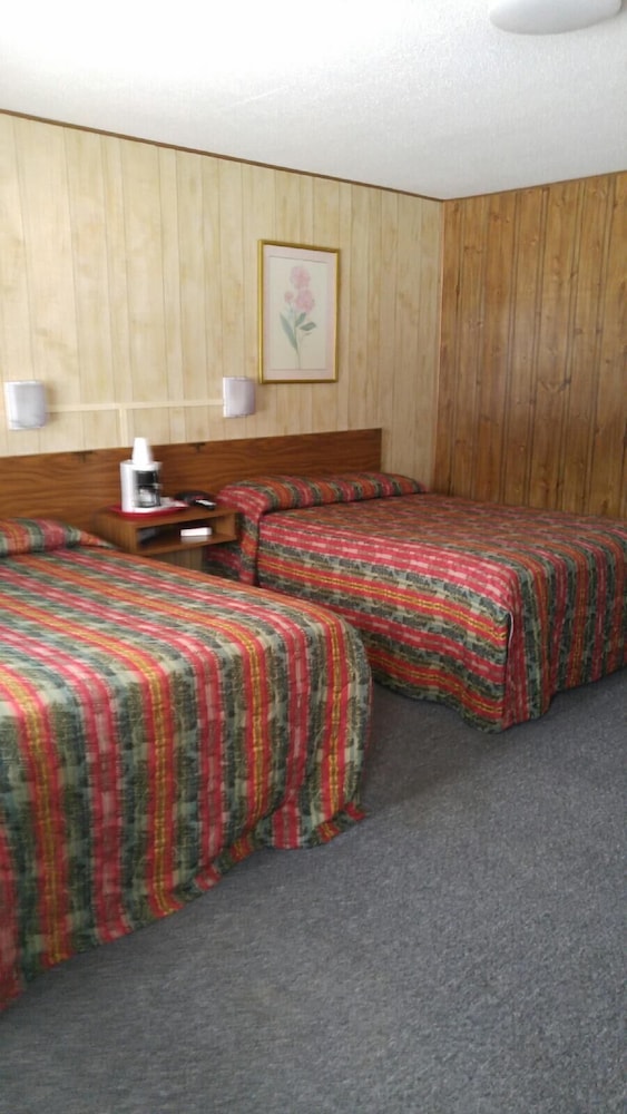 Wausau Vacations - Prairie Motel - Property Image 2