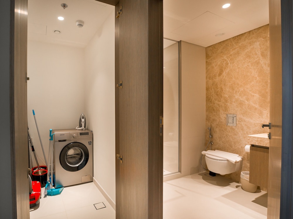 Easygo-luxury Beachfront 1bdr Grand Bleu