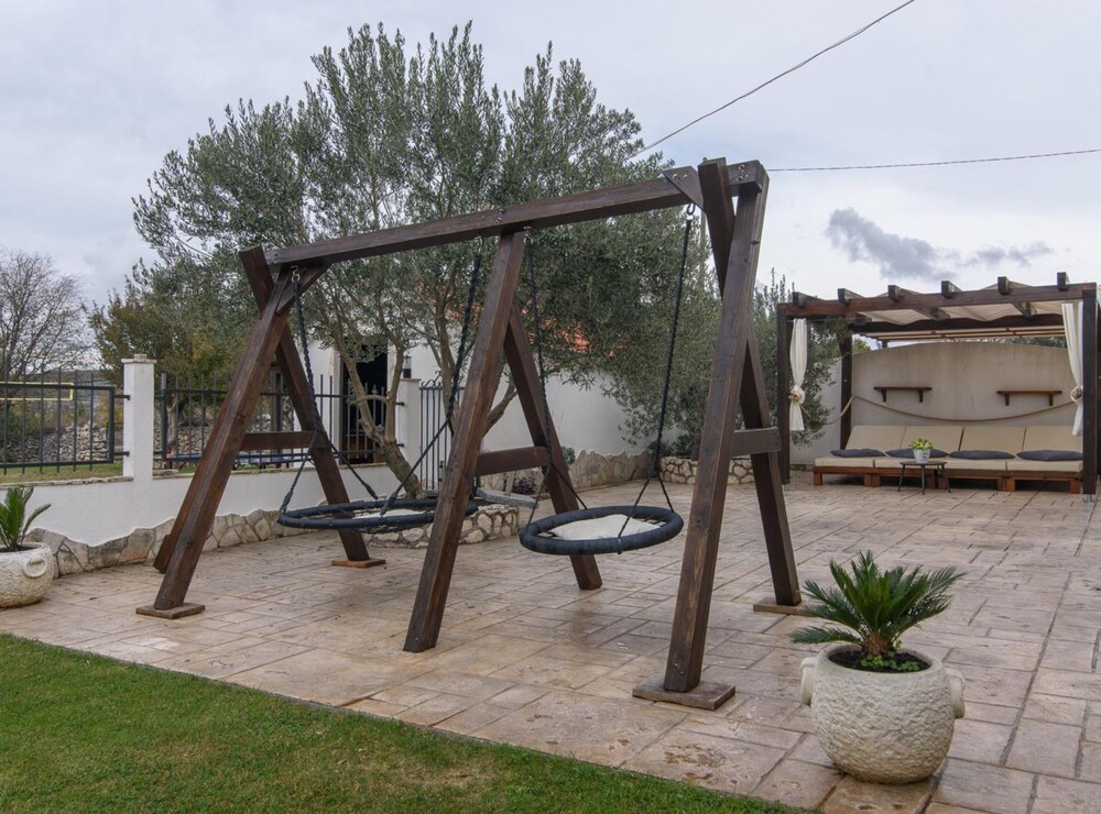Vila Ive Winter spa Podumci