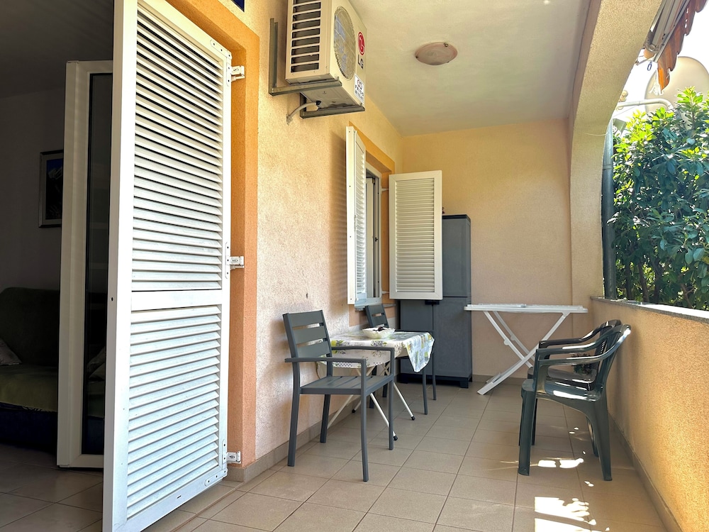 Apartman Portos