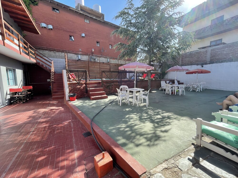 Águila Blanca Hotel