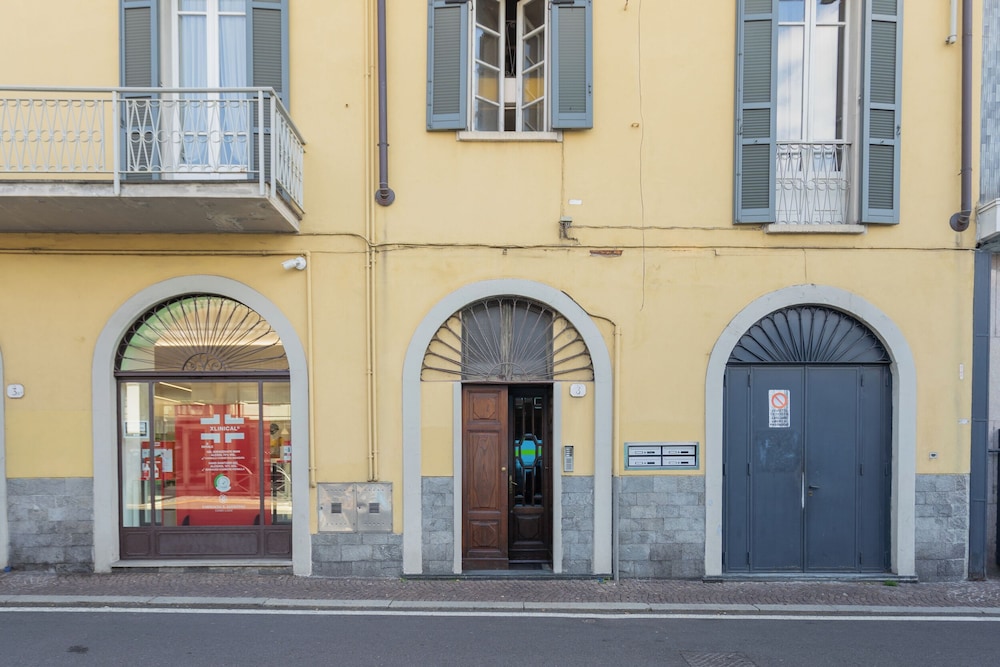 Sant'Agostino Apartments by Rent all Como