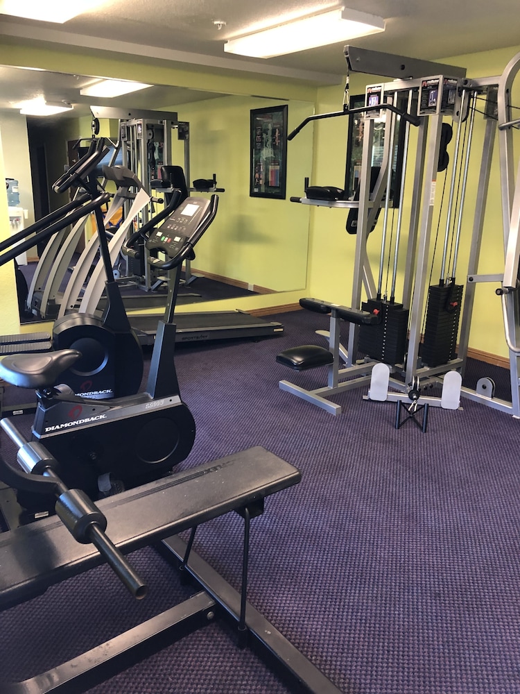 Cloverdale Wine Country Inn  Suites - Property Image 14