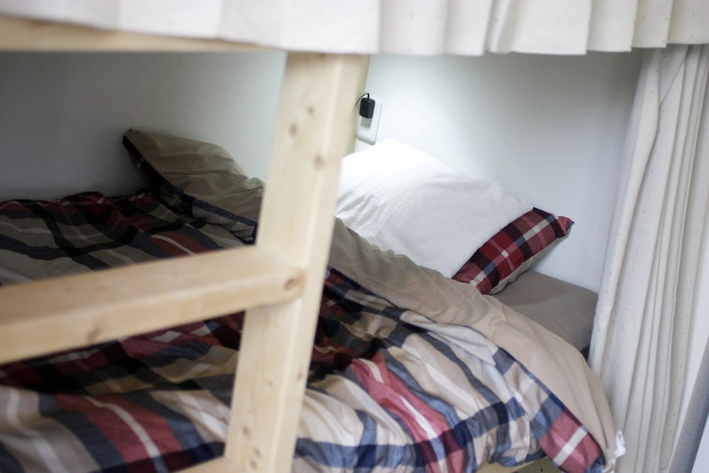 Guest House SENSU - Hostel