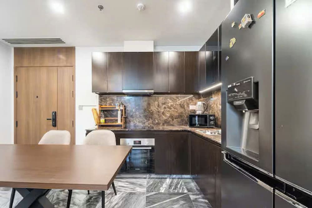 Kluxstay Lumiere Riverside Residence