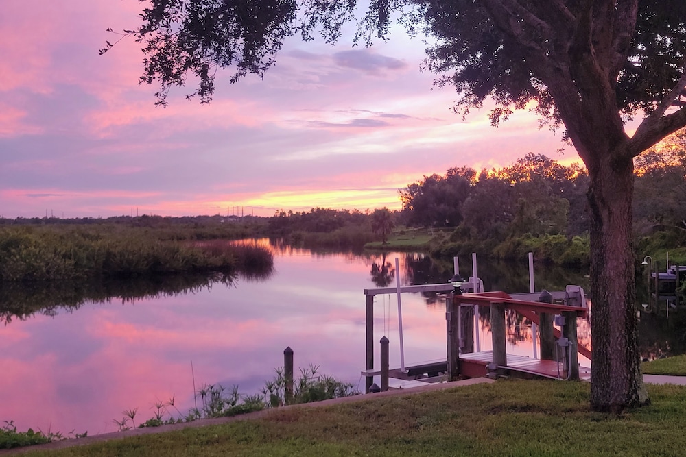 Heated Pool + Lanai: Peaceful Punta Gorda Stay