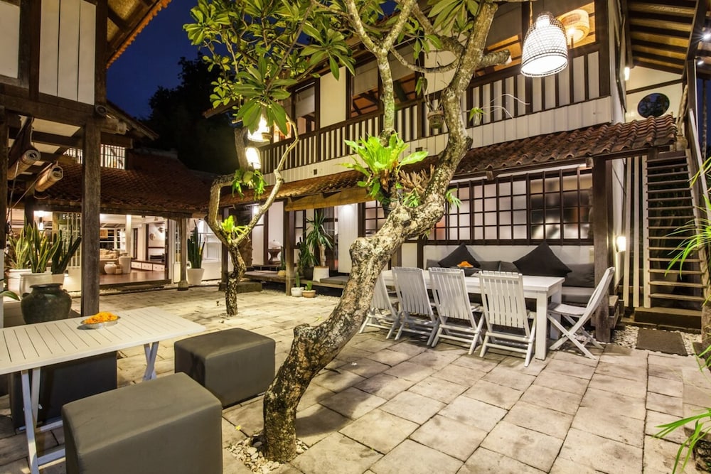Villa Sembunyi view 2