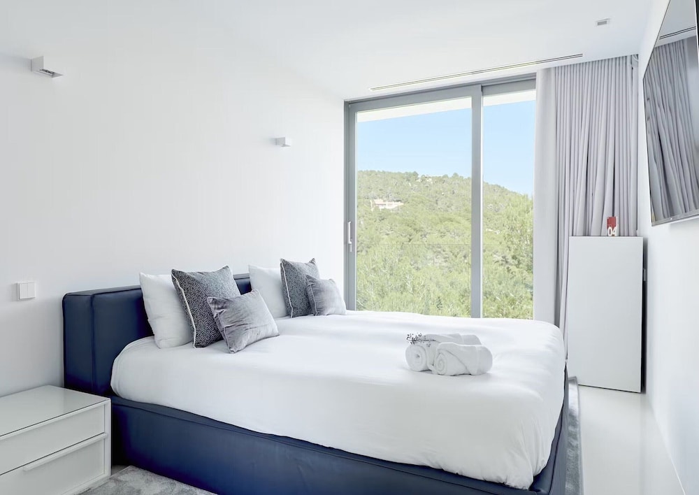 Stylish Villa Near Ibiza Town