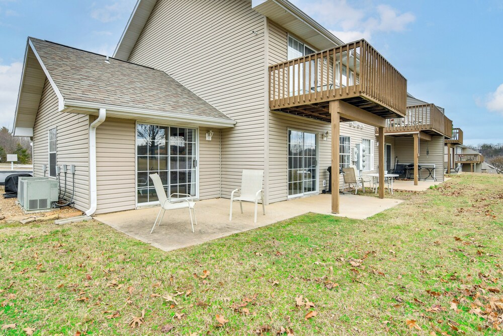 Near Attractions & Shows: Branson Updated Condo