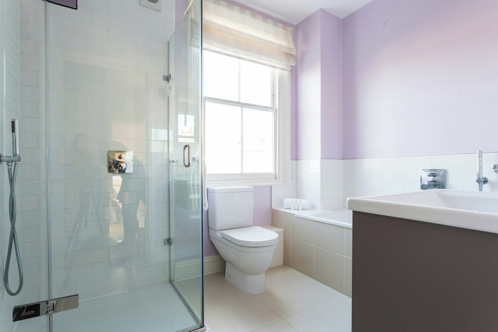Poplar Grove by Onefinestay