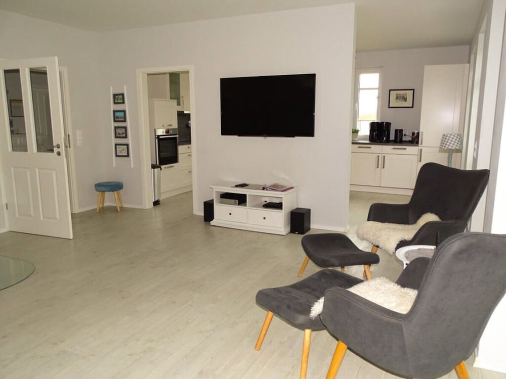 Diekkier Modern Retreat