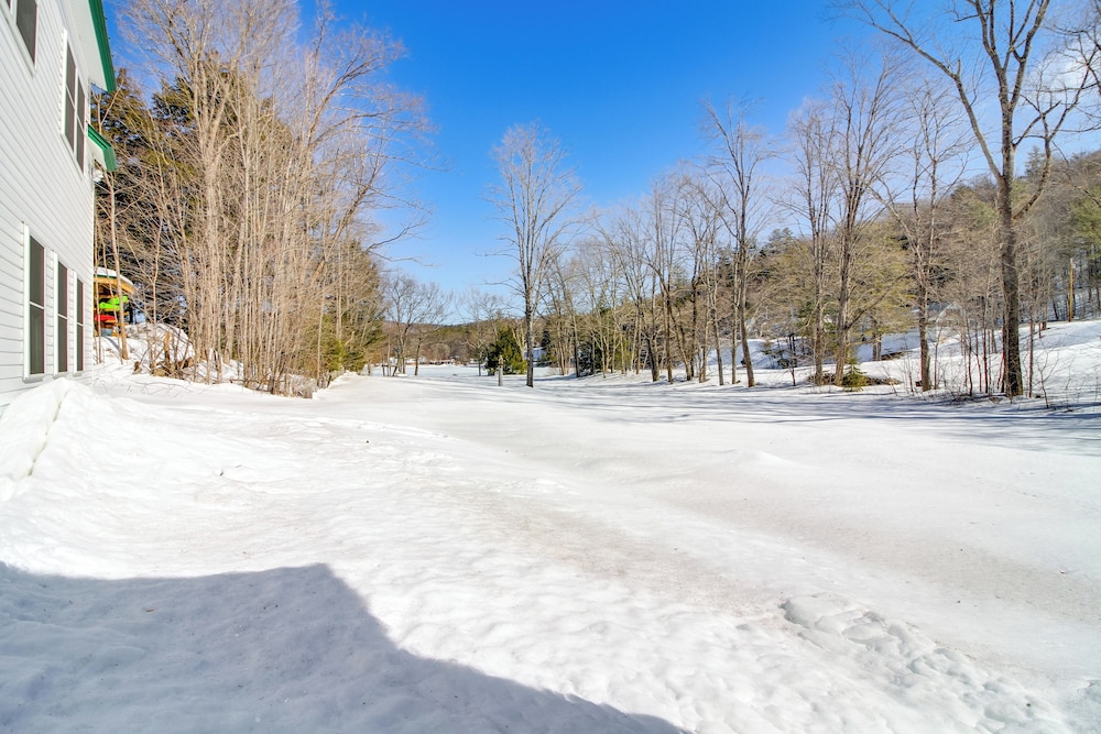 Swim, Ski & Sip: Lakefront Retreat in Plymouth
