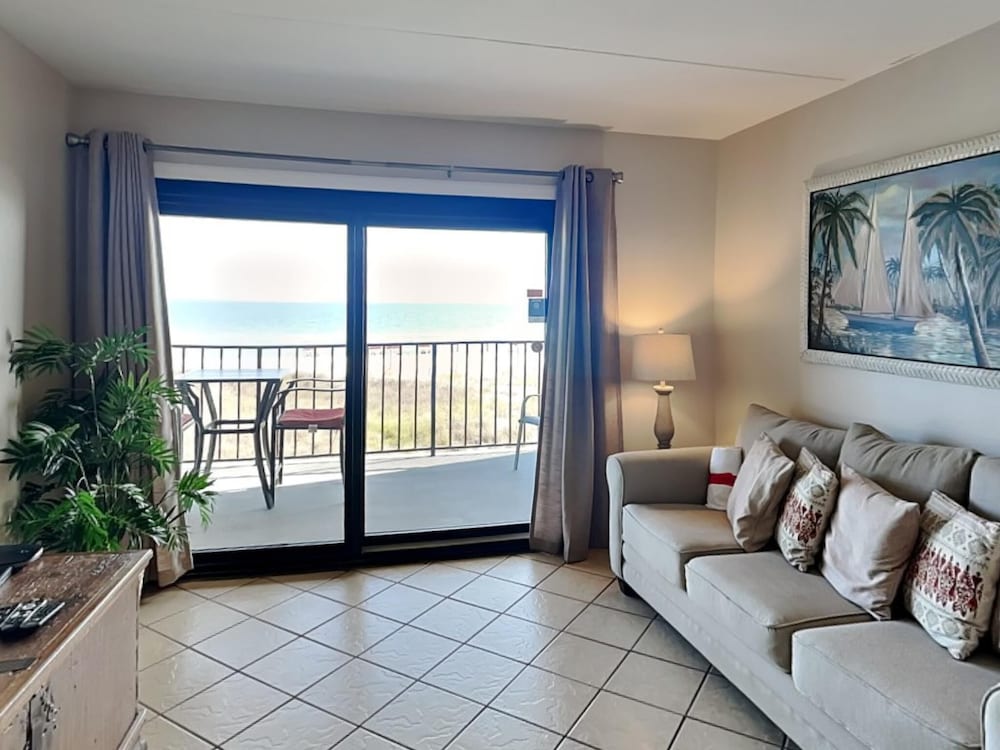 Ocean Breeze West by Southern Vacation Rentals