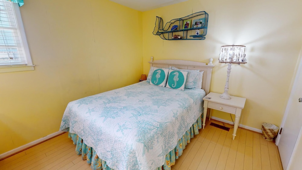 Under The Tybee Sun by Tybee Vacation Rentals