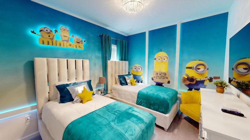 8 Bedroom Themed Rooms Huge Games Room Pool Spa