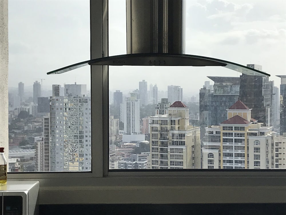 Denovo - Executive Residences