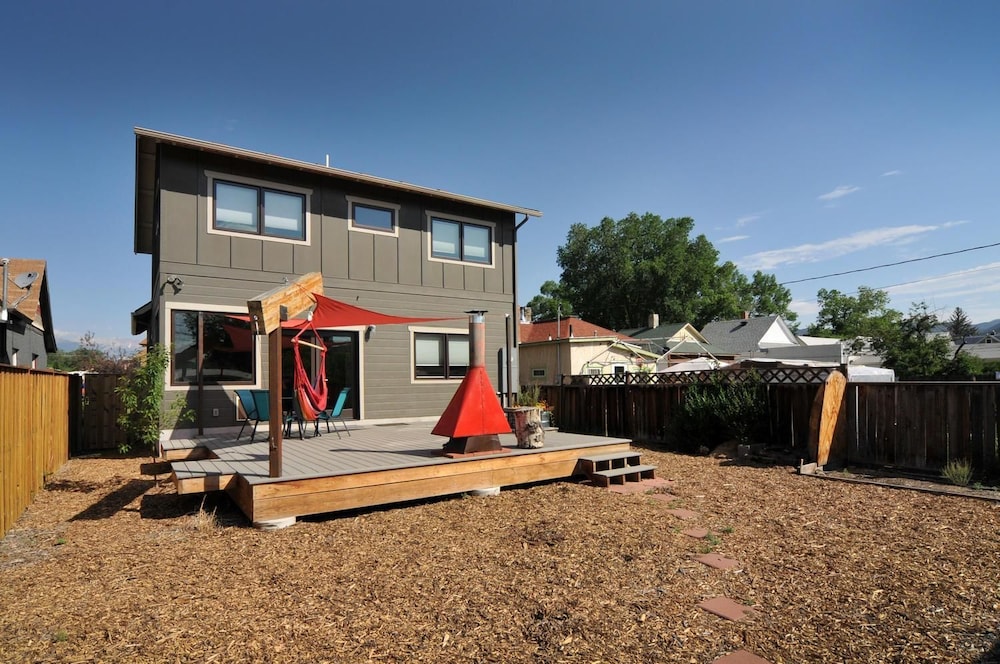 Salida Modern 3 Bedroom Holiday Home By Pinon Vacation Rentals
