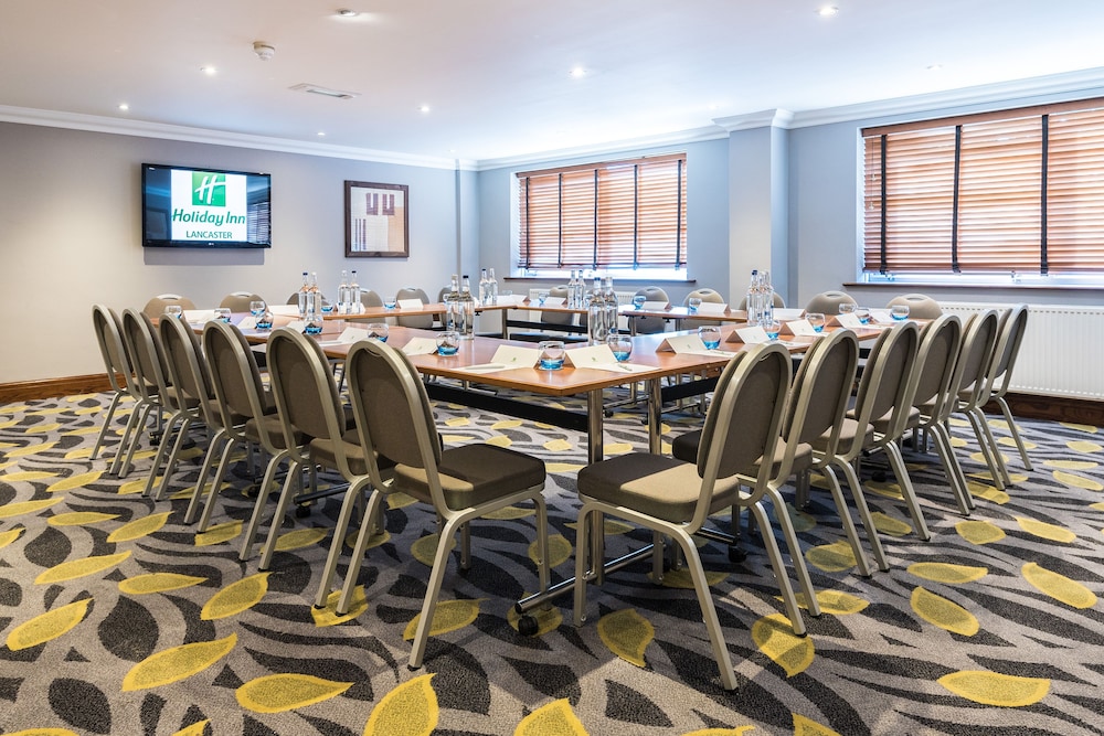 Lancaster Vacations - Holiday Inn Lancaster, an IHG Hotel - Property Image 5