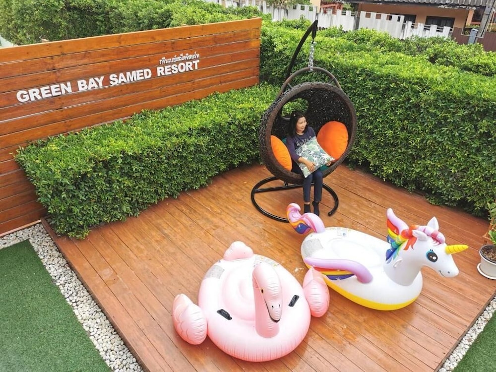 Green Bay Samed Resort