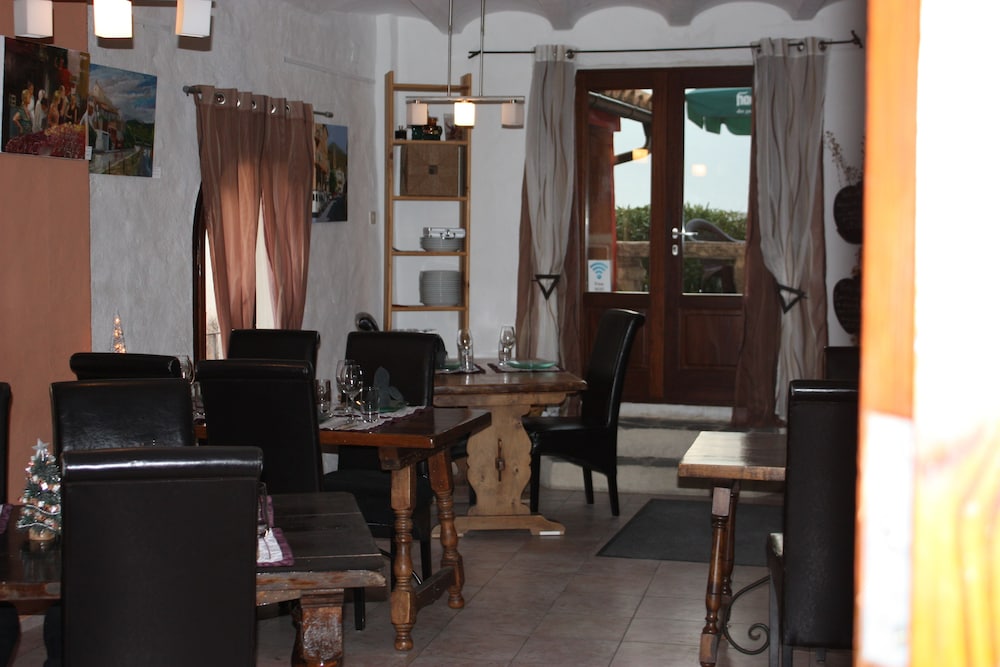 L'almàssera Casa Rural & Restaurant