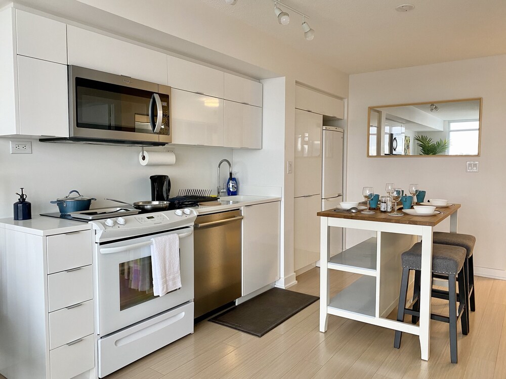 Waterfront Luxury Residences