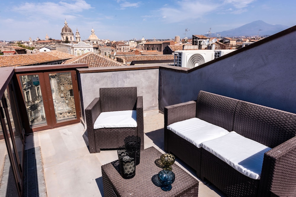 Vecchio Bastione With Terrace by Wonderful Italy
