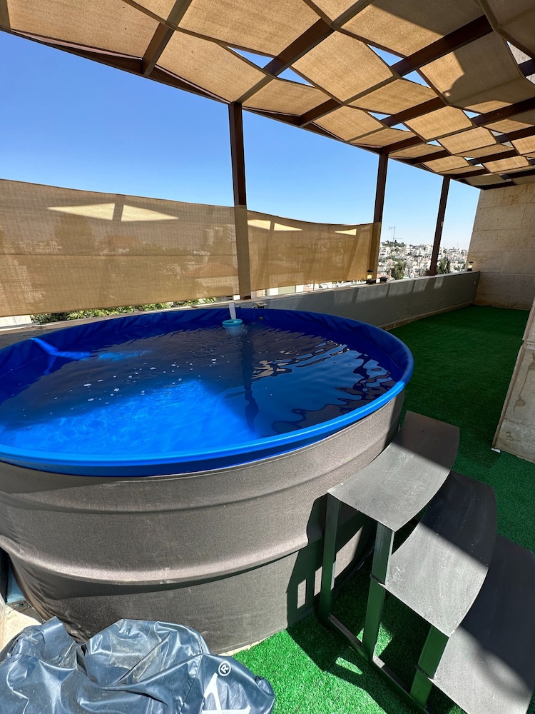 Luxurious Amman Apartment With Private Pool and Modern Amenities