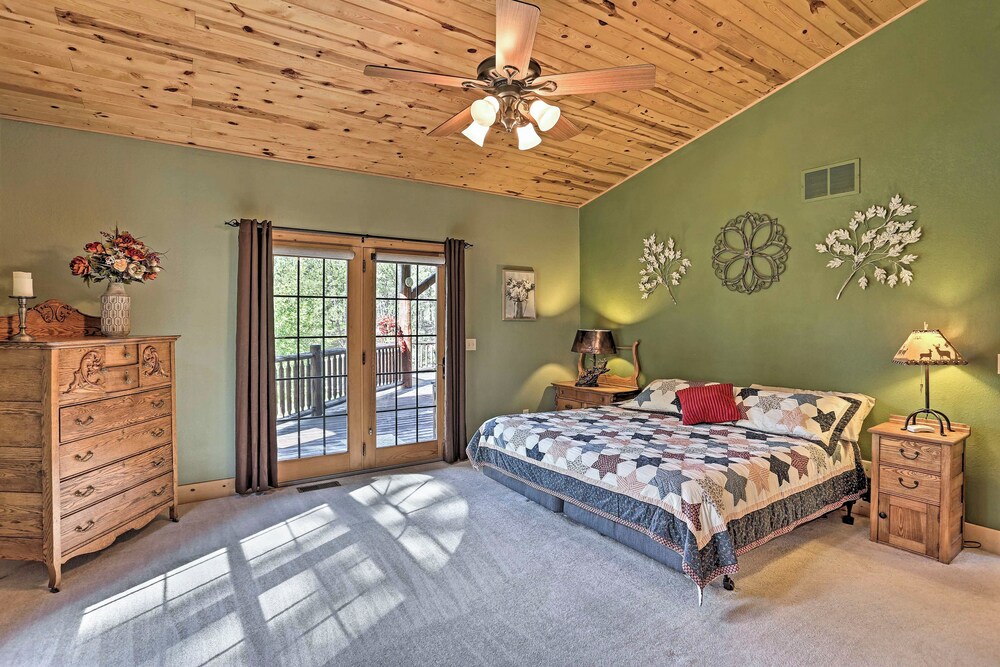 Black Hills Cabin: Hot Tub, Fishing Pond & Deck view 4