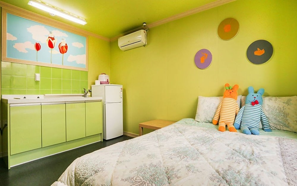 Gyeongju Twin Village Bed and Breakfast