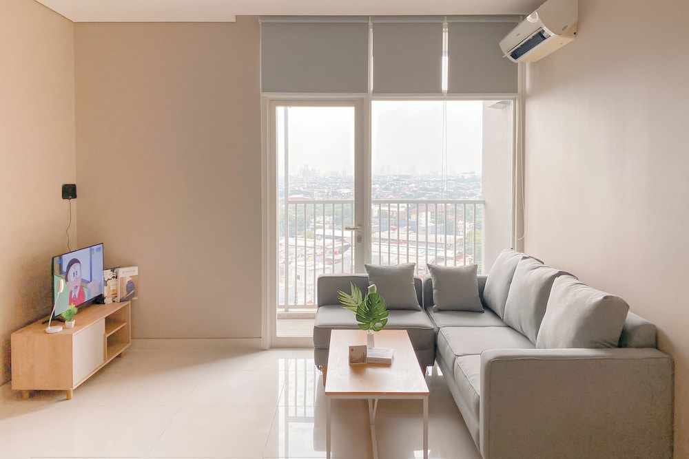 Good Deal and New Furnished 2BR Ciputra International Apartment