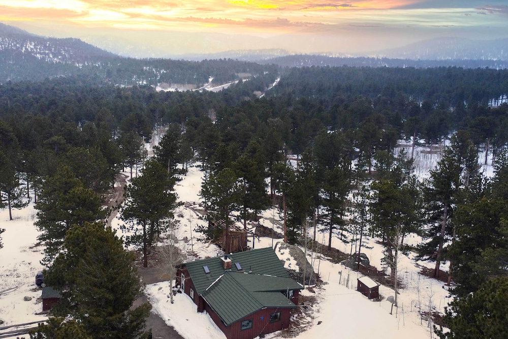 Allenspark Vacation Rental Near Estes Park! view 5