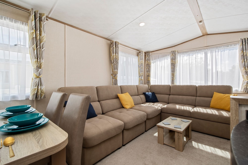 Maple - Near Folly Farm Cosy Retreat